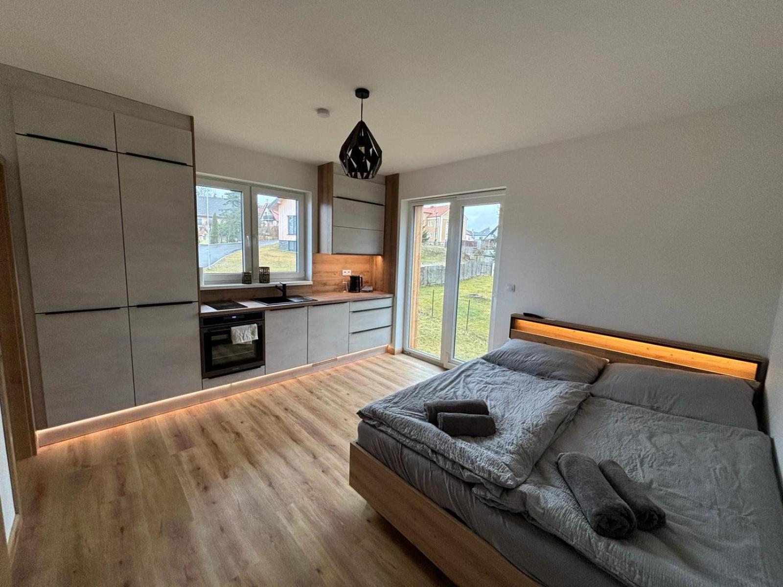 Apartmany U Plaze Lipna - Male Lipno Černá v Pošumaví Exterior foto